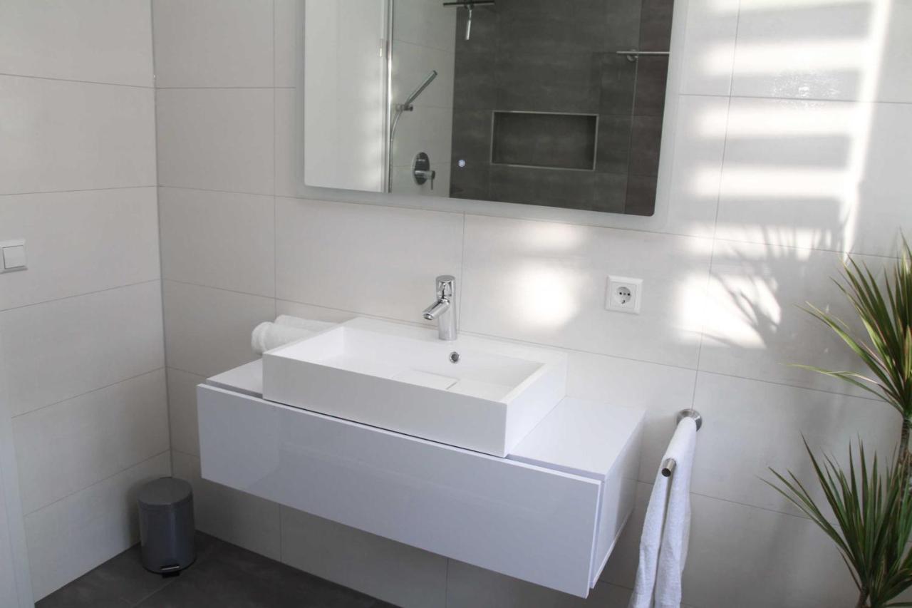 Ferienwohnung Garres รูสท์ ภายนอก รูปภาพ