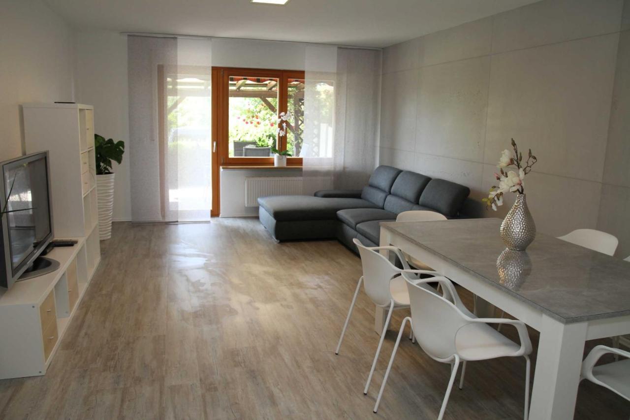 Ferienwohnung Garres รูสท์ ภายนอก รูปภาพ